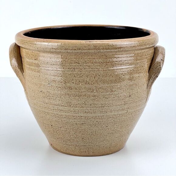 STONEWARE DOUBLE HANDLE SMALL CROCK FIGGY PUDDINGS - Picture 3 of 10